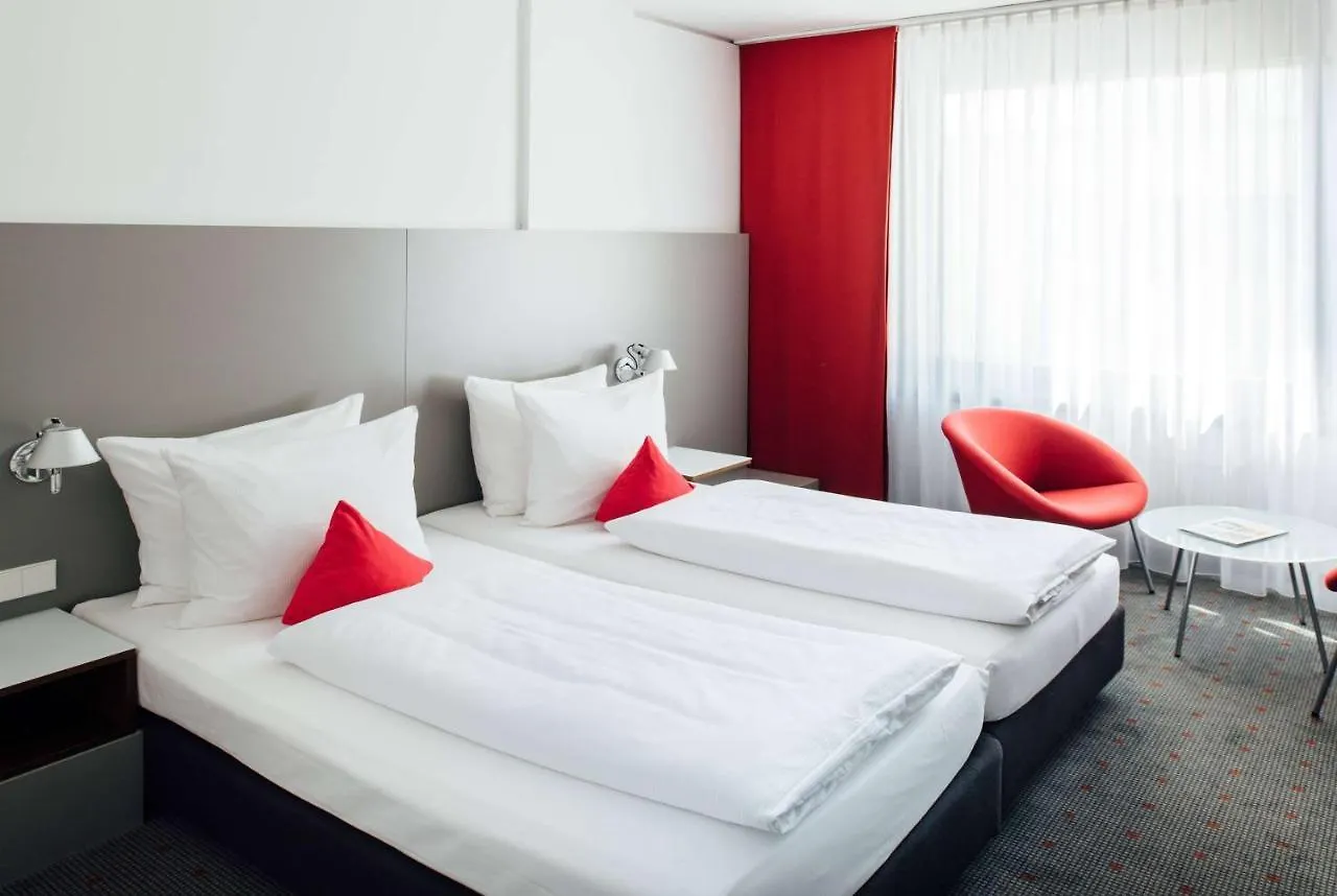 Vienna House Easy By Wyndham Stuttgart Hotel