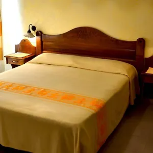 ** Hotel Edera Italia