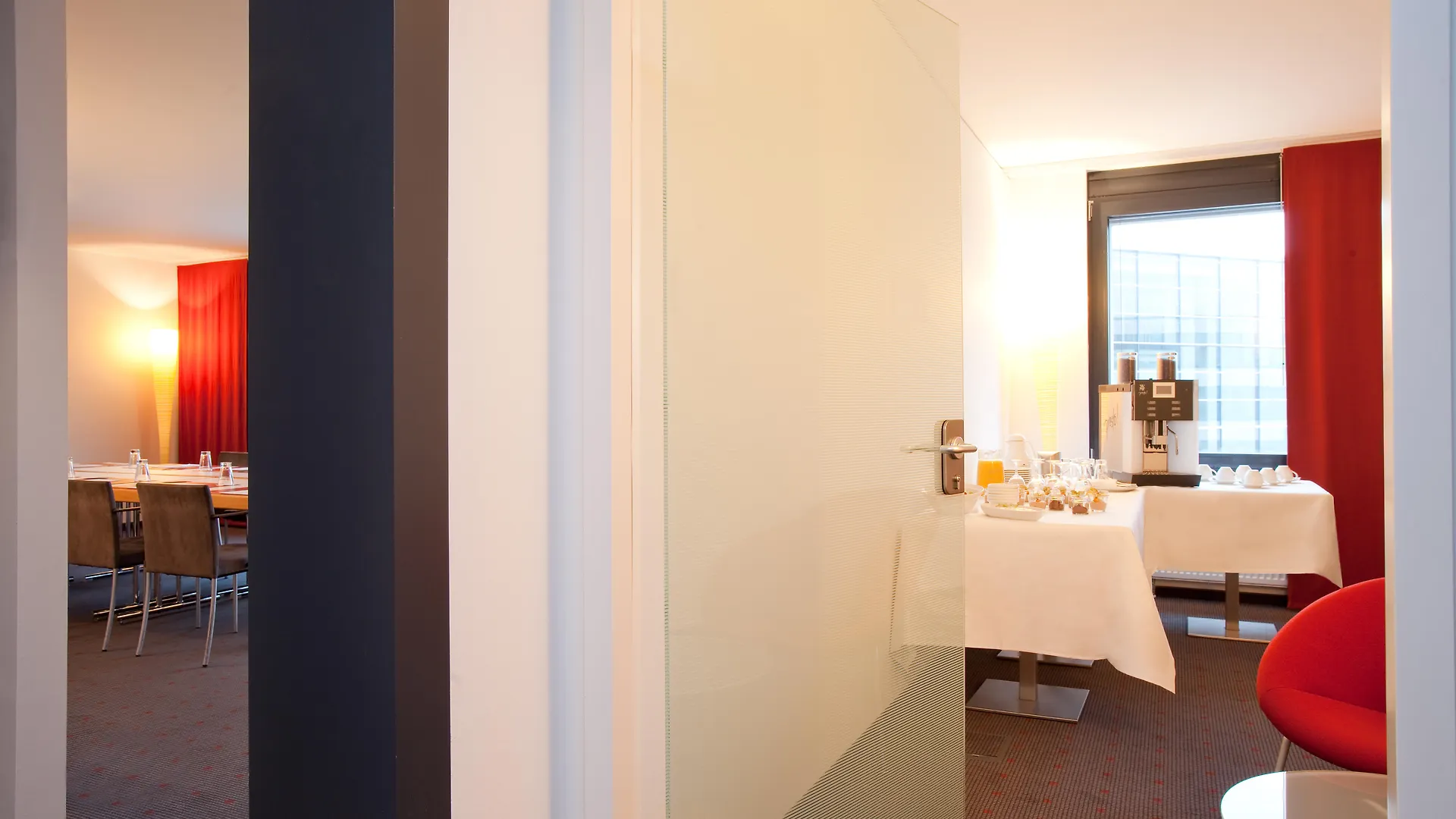 Vienna House Easy By Wyndham Stuttgart Hotel 4*,  Germany