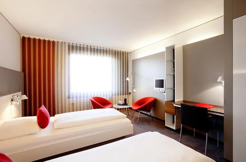 Vienna House Easy By Wyndham Stuttgart Hotel