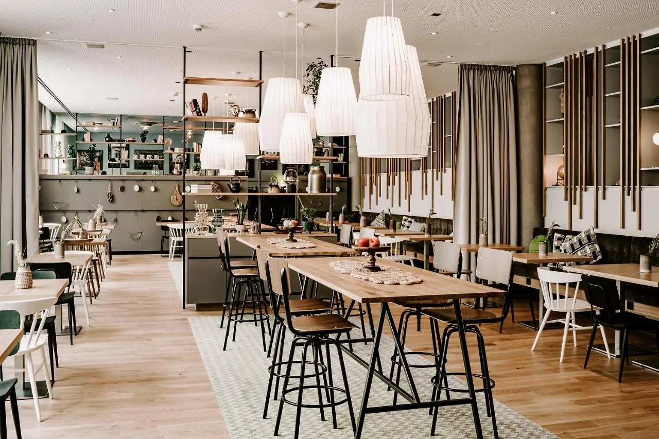 Vienna House Easy By Wyndham Stuttgart Hotel