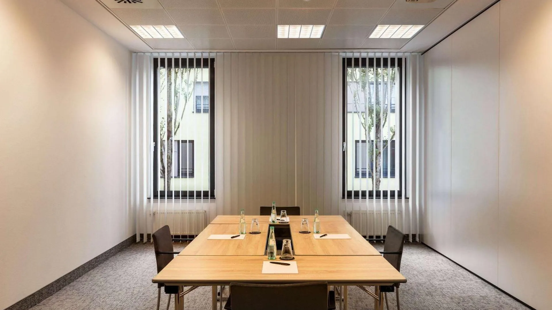 Vienna House Easy By Wyndham Stuttgart Hotel