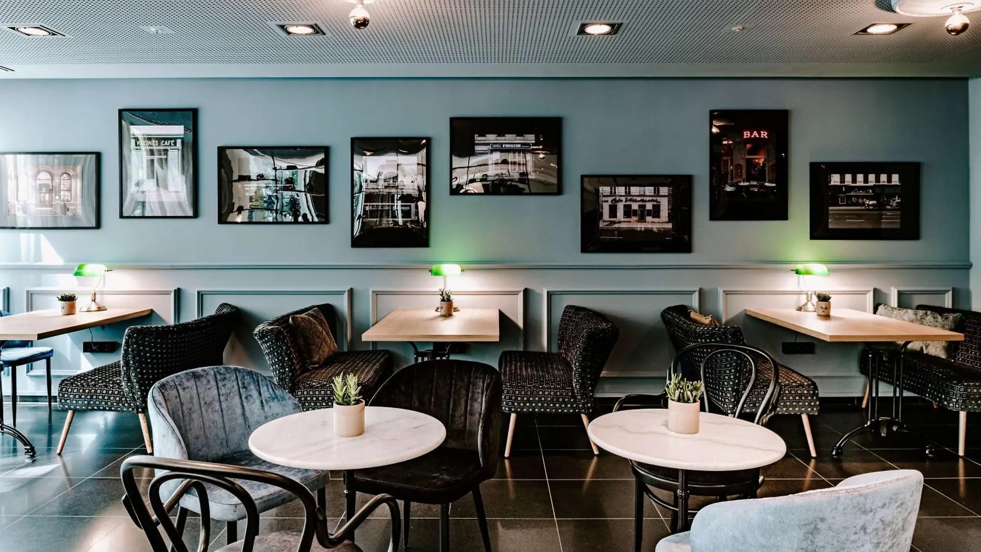 Vienna House Easy By Wyndham Stuttgart Hotel